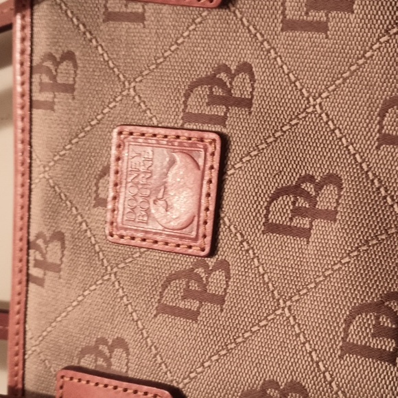 Dooney And Bourke tote EUC - Picture 2 of 14